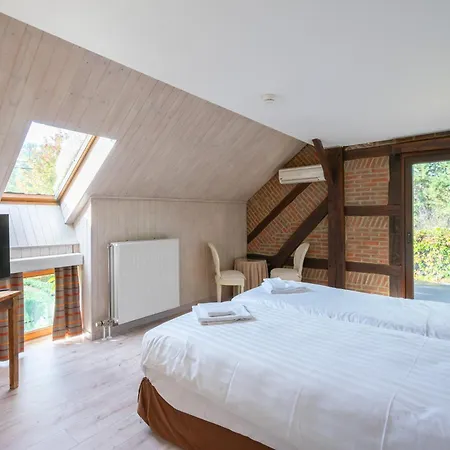 Du Relais De L'ourthe * Жюпий