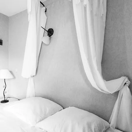 Du Relais De L'ourthe * Жюпий